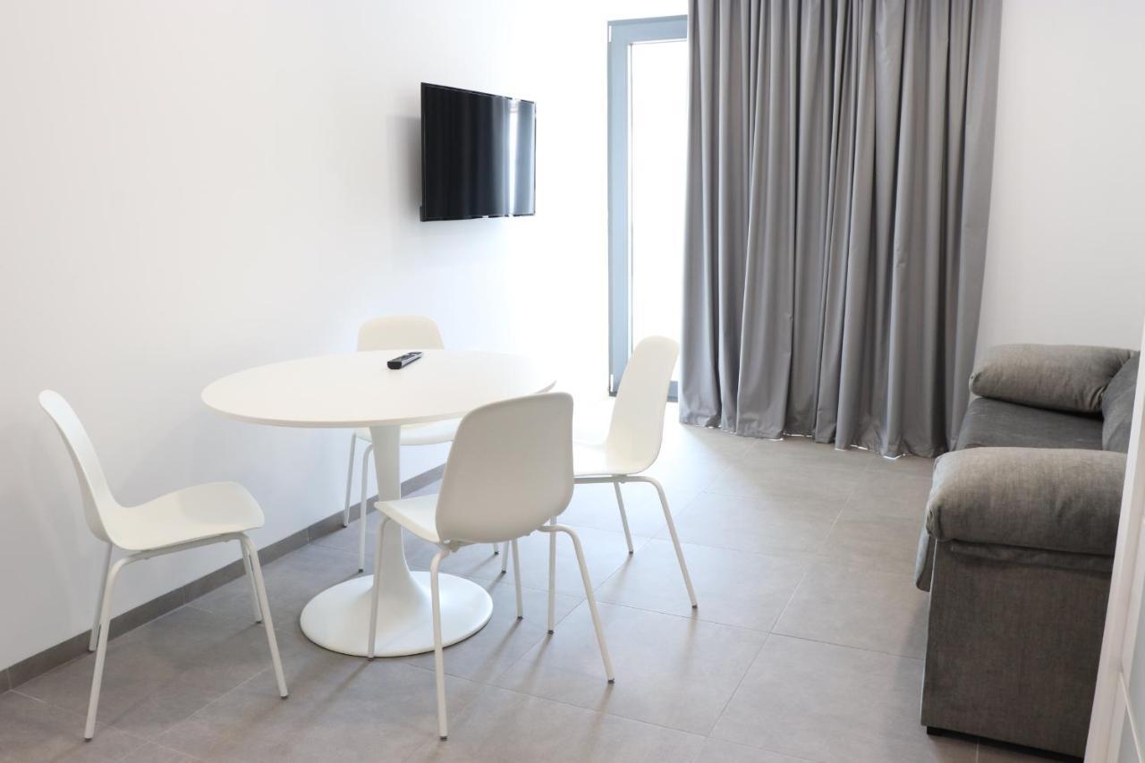 Apartment V&c *
